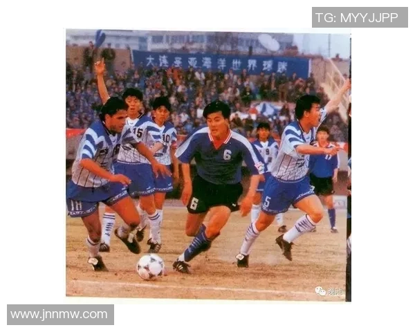 大连万达足球俱乐部的未来发展与困境探讨